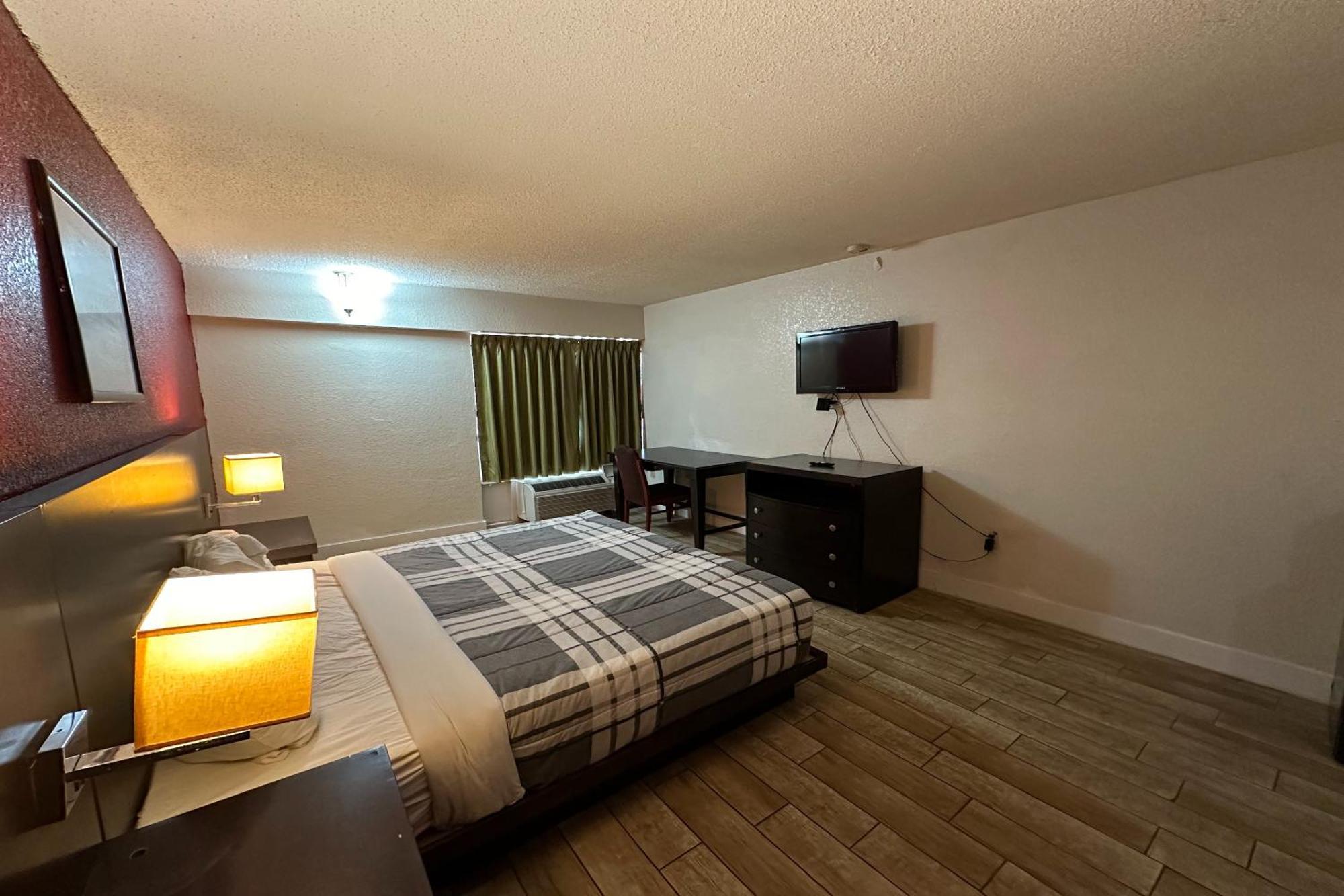 River Valley Inn And Suites By Belvilla Fort Smith Exterior photo