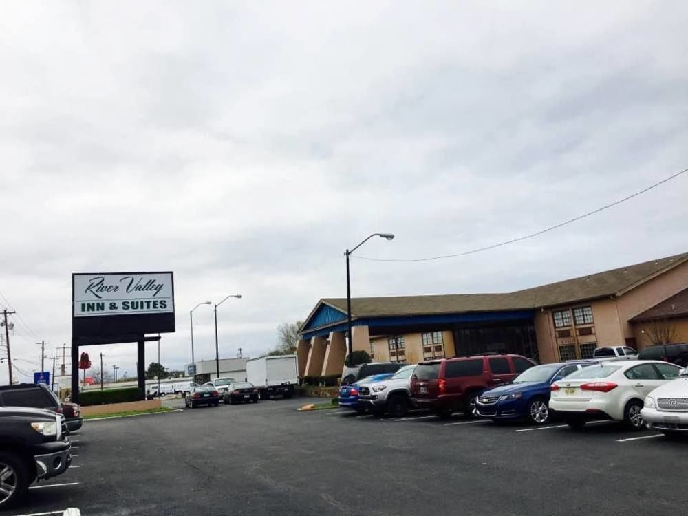 River Valley Inn And Suites By Belvilla Fort Smith Exterior photo